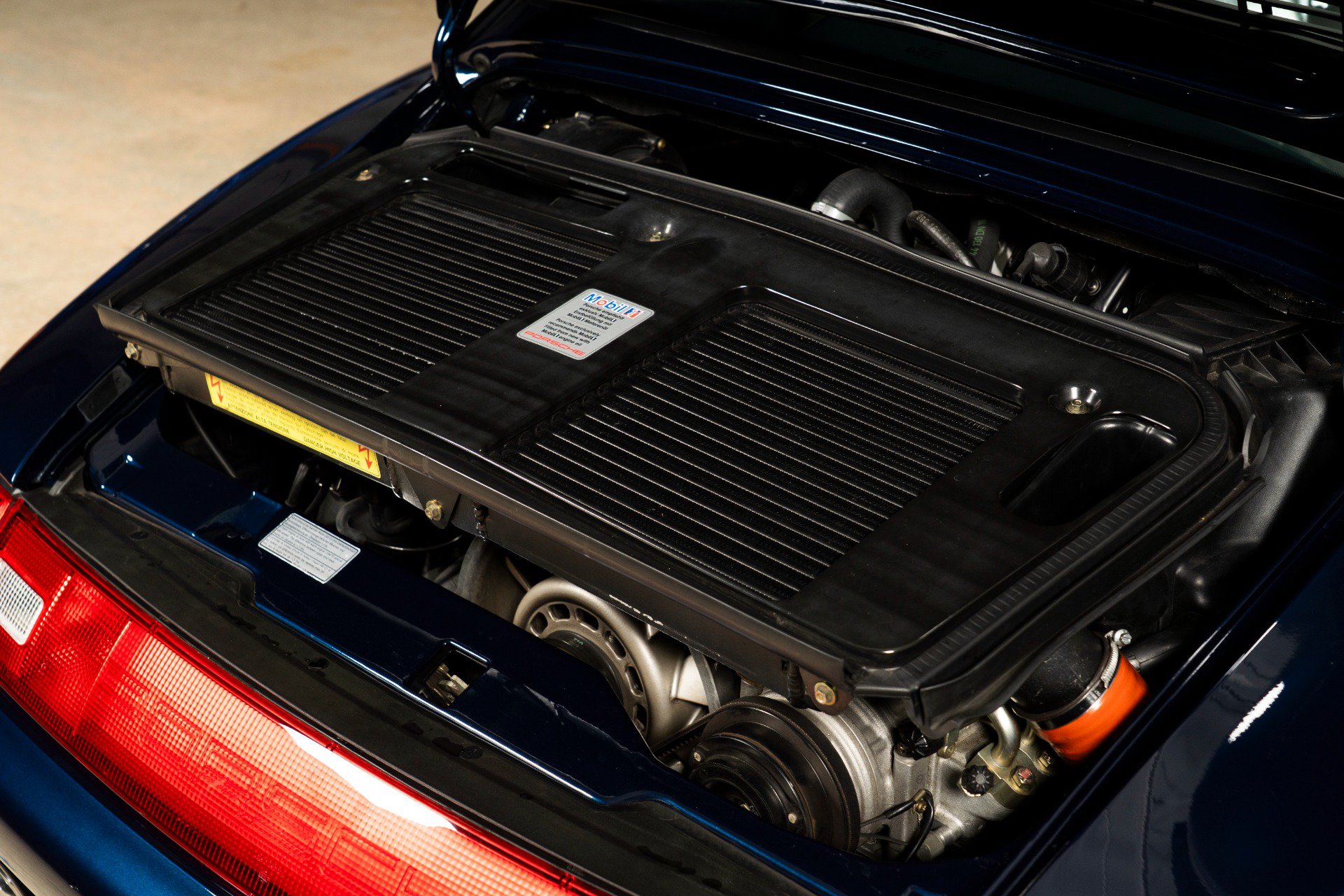 Used 1998 Porsche 911 image 41