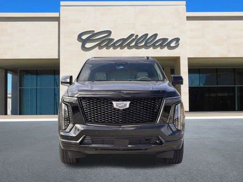 Certified 2026 Cadillac Escalade Platinum Sport w/ LPO, ONYX Package image 11