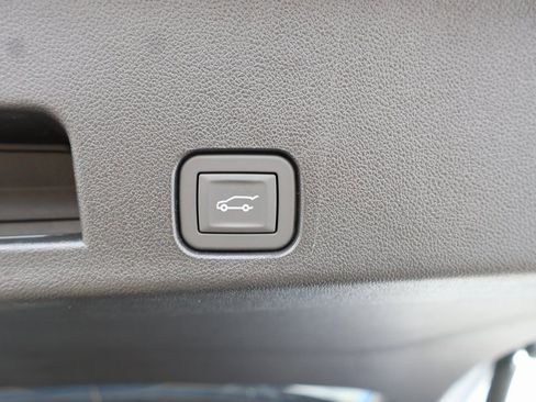 New 2026 GMC Acadia Denali Ultimate w/ LPO, Floor Liner Package image 36