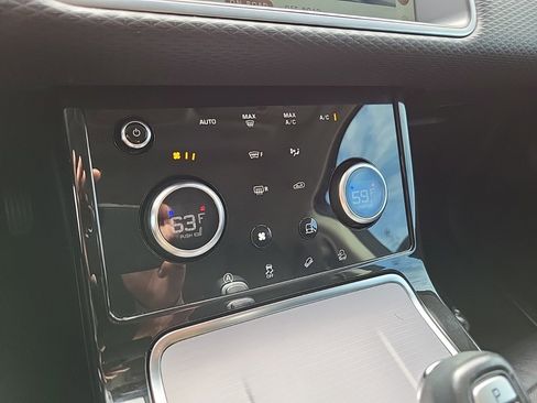 Used 2021 Land Rover Range Rover Evoque S image 21