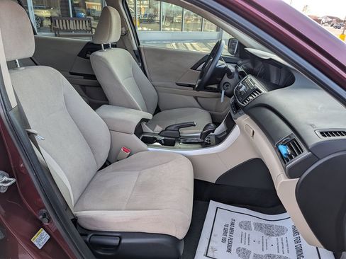 Used 2013 Honda Accord LX image 21