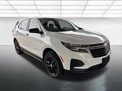 Used 2023 Chevrolet Equinox LS w/ LS Convenience Package