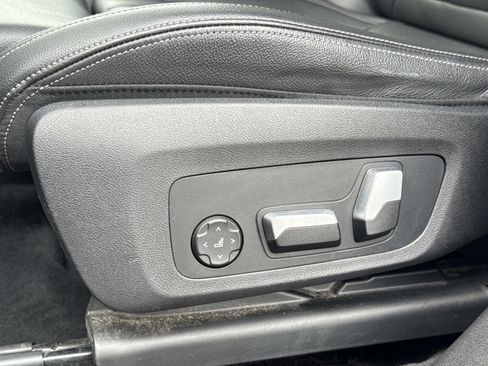 Used 2023 BMW X3 xDrive30i w/ Convenience Package w/ZPA AWD/4WD image 17