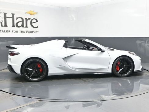 New 2026 Chevrolet Corvette E-Ray w/ Stealth Interior Trim Package image 16