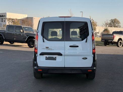 Used 2015 Ford Transit Connect XL image 5