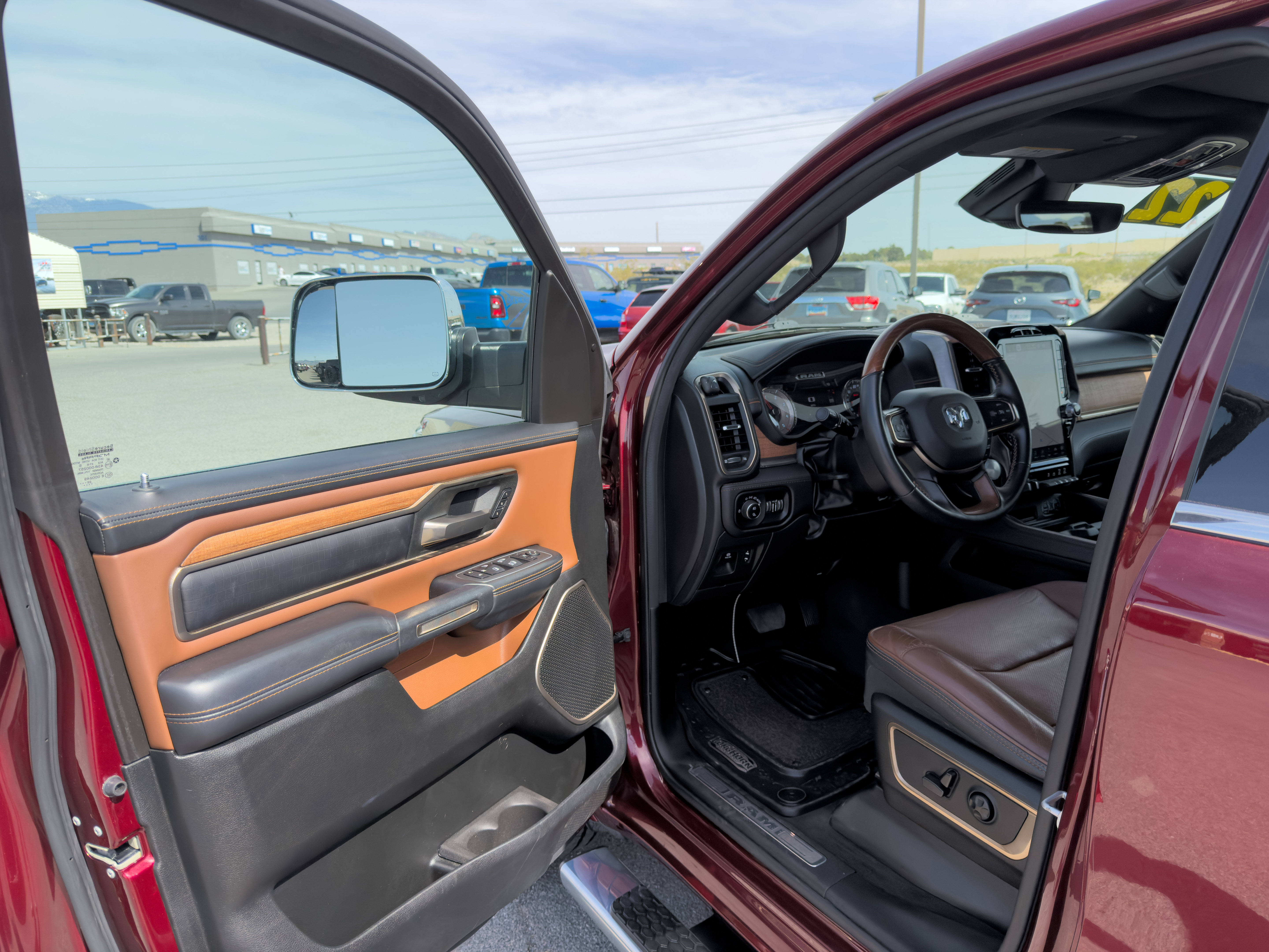 Used 2022 RAM 1500 Limited AWD/4WD image 10