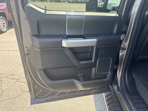 Used 2020 Ford F150 Lariat w/ Equipment Group 502A Luxury AWD/4WD image 14