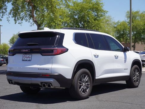 New 2025 GMC Acadia Elevation image 3
