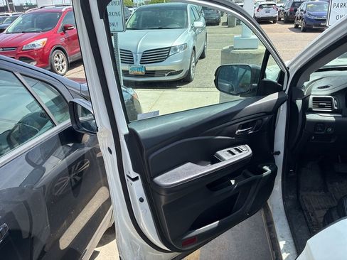 Used 2018 Honda Pilot EX-L image 10