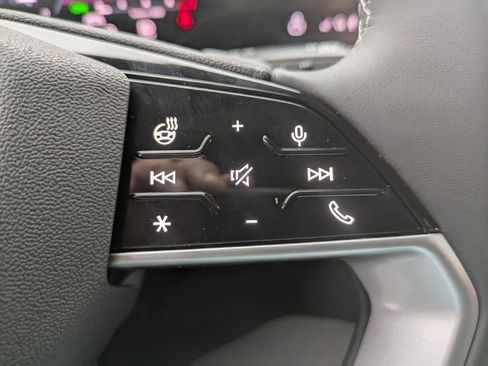 New 2025 Audi Q5 Premium Plus image 19