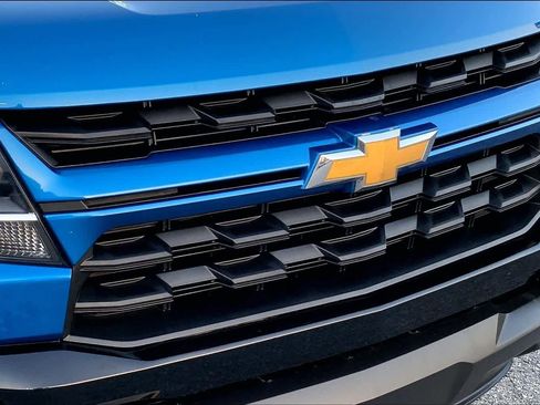Used 2022 Chevrolet Colorado W/T w/ Custom Special Edition image 28