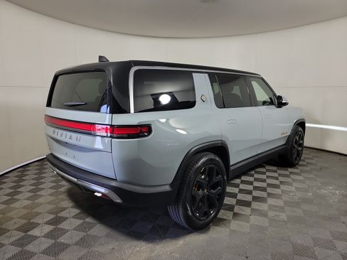 Used 2023 Rivian R1S Adventure AWD/4WD image 5