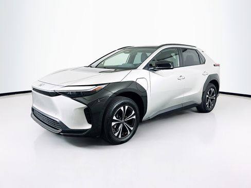 Used 2025 Toyota bZ4X FWD w/ Weather Package image 3