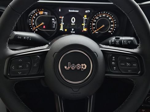 New 2026 Jeep Wrangler Unlimited Rubicon AWD/4WD image 24