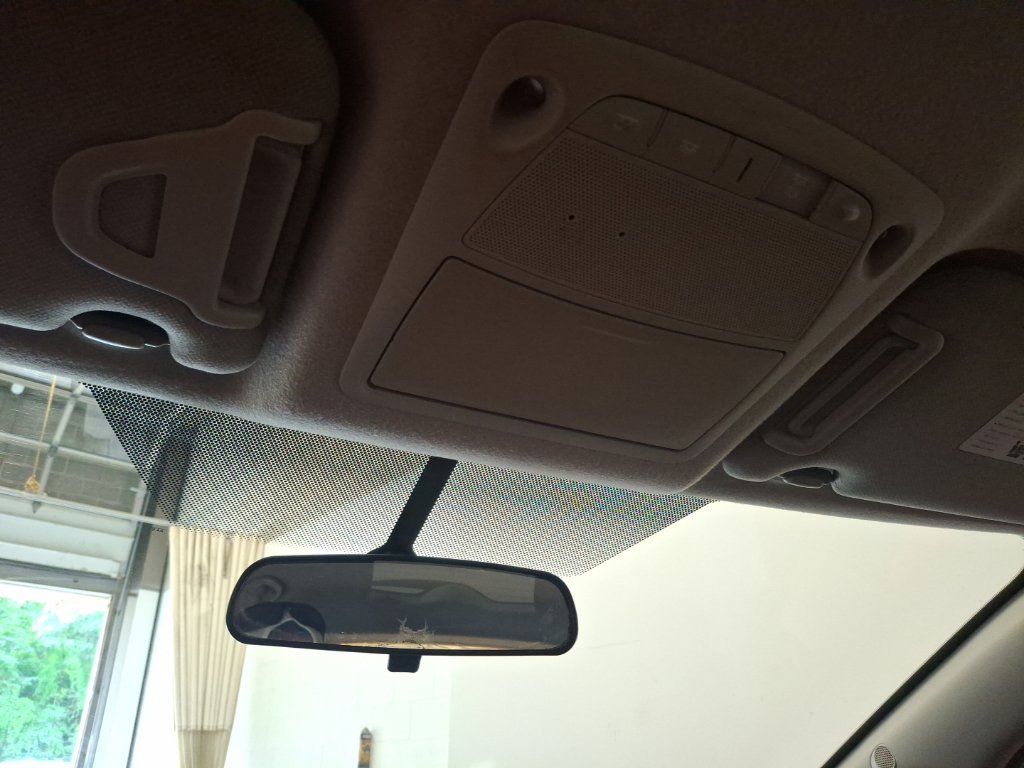 Used 2015 Nissan Leaf S w/ Charge Package FWD image 26