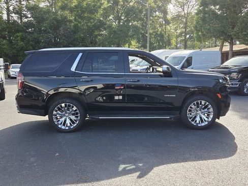 Used 2021 Chevrolet Tahoe Premier RWD image 16