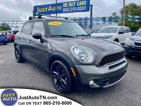 Used 2012 MINI Cooper Countryman S image 1