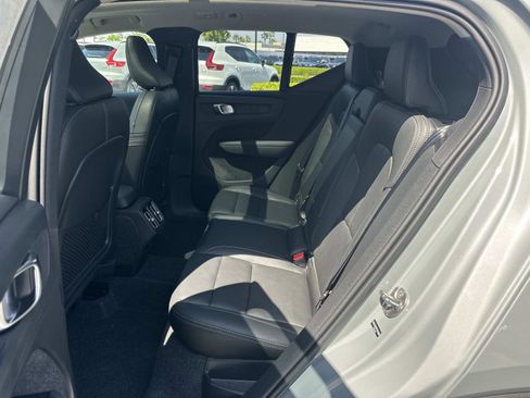 New 2026 Volvo XC40 B5 Plus w/ Protection Package Premier AWD/4WD image 17