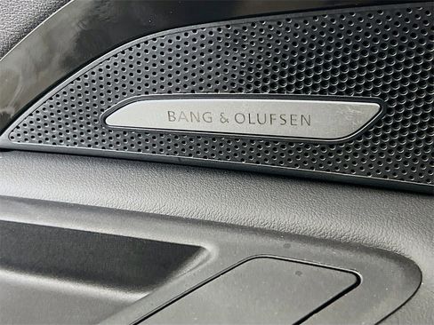 New 2025 Audi Q5 Premium Plus image 19