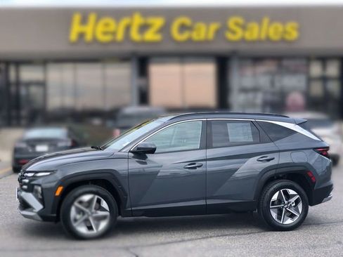 Used 2025 Hyundai Tucson SEL image 1