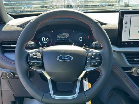 New 2026 Ford Explorer ST-Line w/ ST-Line Street Pack image 22