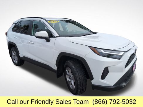 Certified 2022 Toyota RAV4 XLE image 9