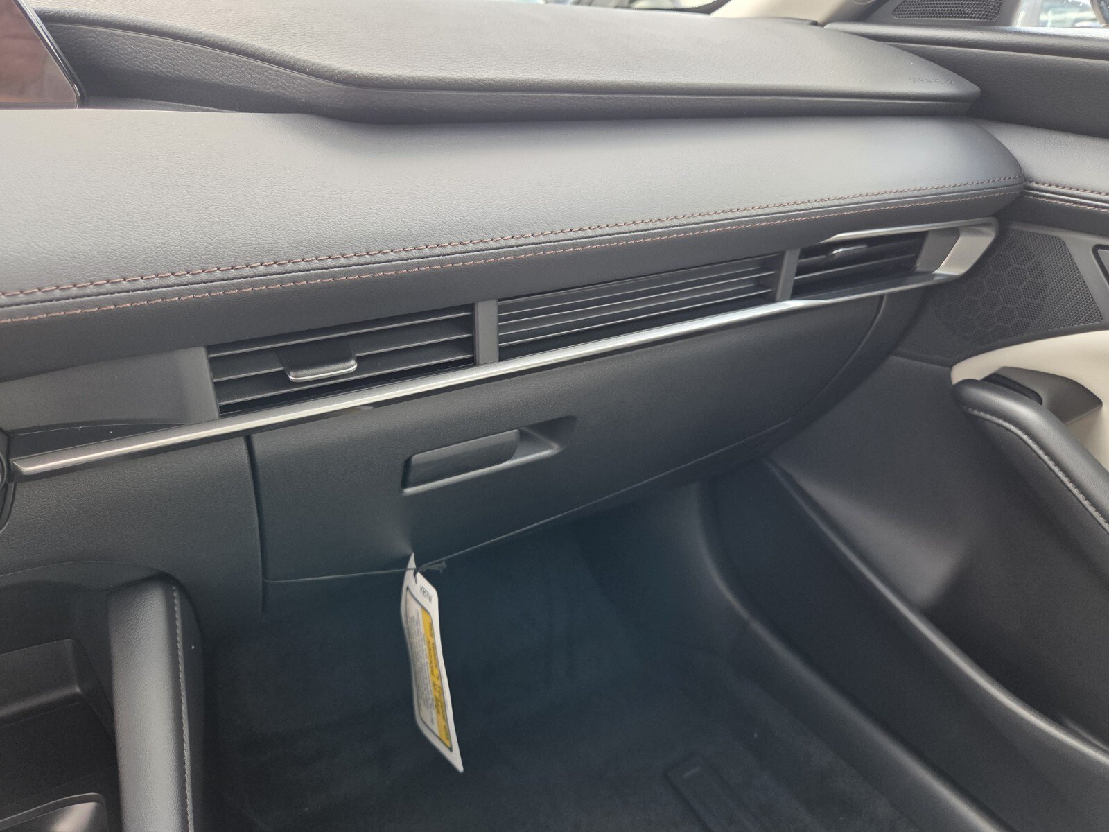 New 2026 MAZDA MAZDA3 2.5 S Sedan w/ Preferred Pkg FWD image 26