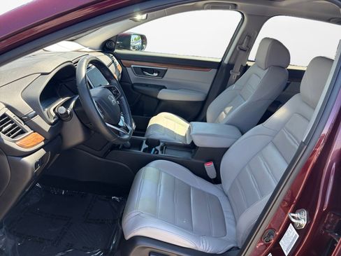 Used 2019 Honda CR-V Touring image 11