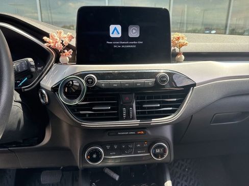 Used 2020 Ford Escape SE FWD image 7