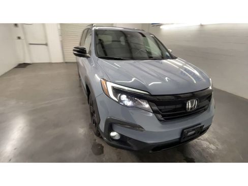 Used 2022 Honda Pilot TrailSport image 3