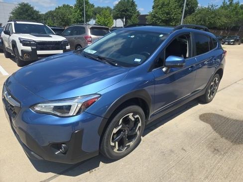 Used 2023 Subaru Crosstrek 2.5i Limited AWD/4WD image 6