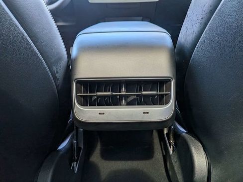 Used 2021 Tesla Model 3 Long Range AWD/4WD image 14