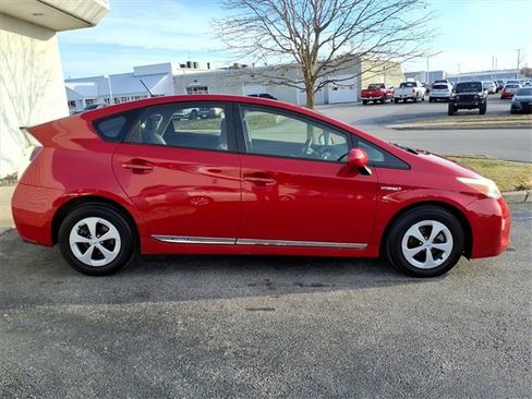 Used 2012 Toyota Prius Three image 22