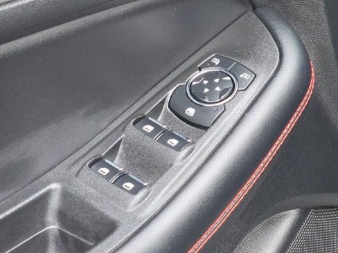 Used 2024 Ford Edge ST-Line w/ Class II Trailer Tow Package image 22