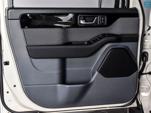 New 2026 INEOS Grenadier AWD/4WD image 13