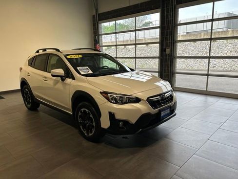 Used 2021 Subaru Crosstrek 2.0i Premium AWD/4WD image 5