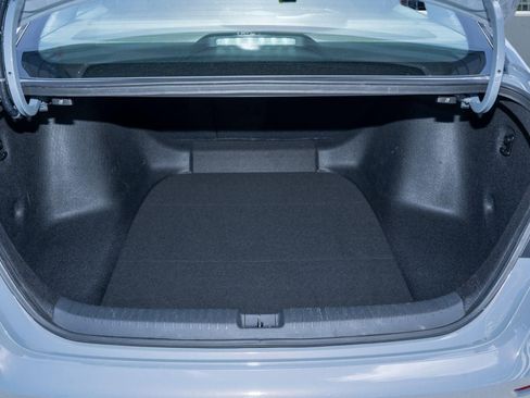 Certified 2025 Honda Accord SE image 10