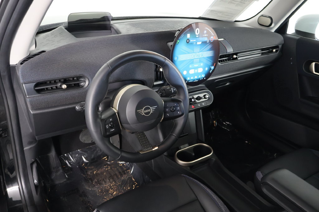 Used 2025 MINI Cooper S FWD image 11