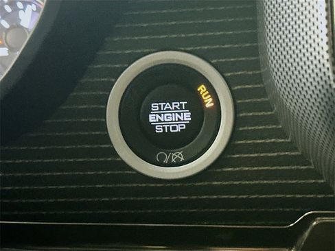 Used 2020 RAM 3500 Limited image 31