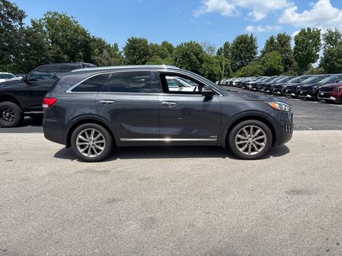 Used 2017 Kia Sorento SX AWD/4WD image 2