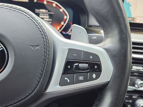 Used 2020 BMW M550i xDrive w/ Executive Package image 22