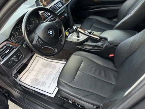 Used 2013 BMW 328i xDrive Sedan AWD/4WD image 10