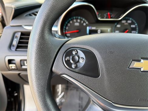 Used 2019 Chevrolet Impala LS image 25