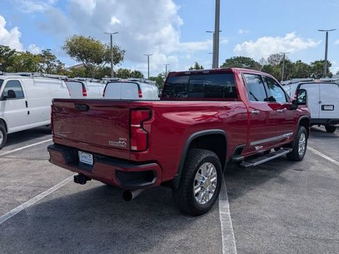 Used 2025 Chevrolet Silverado 2500 High Country w/ Z71 Off-Road Package image 7