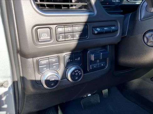 Used 2023 GMC Yukon XL AT4 w/ AT4 Premium Plus Package image 35