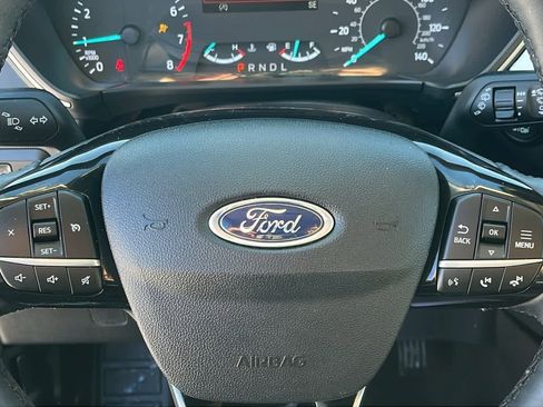 Used 2022 Ford Escape SE w/ Convenience Package image 11