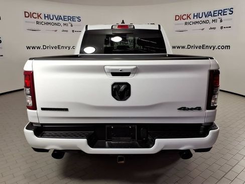 Used 2022 RAM 1500 Big Horn AWD/4WD image 5
