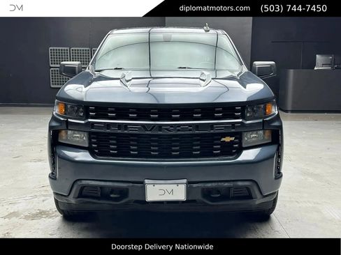 Used 2022 Chevrolet Silverado 1500 Custom image 11