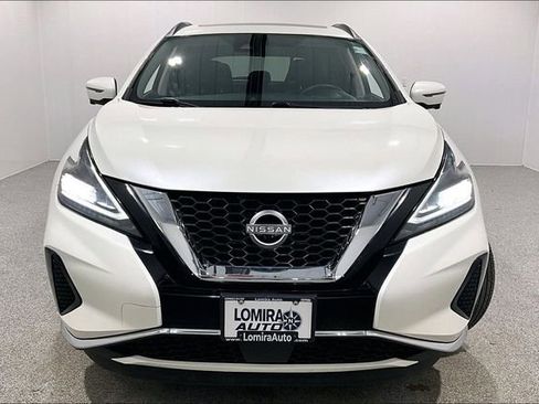 Used 2024 Nissan Murano SV AWD/4WD image 2