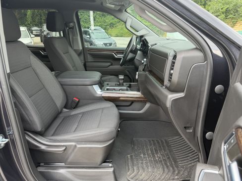 Used 2023 GMC Sierra 1500 Elevation AWD/4WD image 10